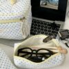 1Pc Polka Dot Pattern Quilting Large Capacity Cosmetic Bag Fashionable Portable Makeup Bag Girls Travel Make Up Bag Multi Functional Storage Bag For Lipstick Sanitary Napkin Coins KeysHair Clips Scrunch (7)